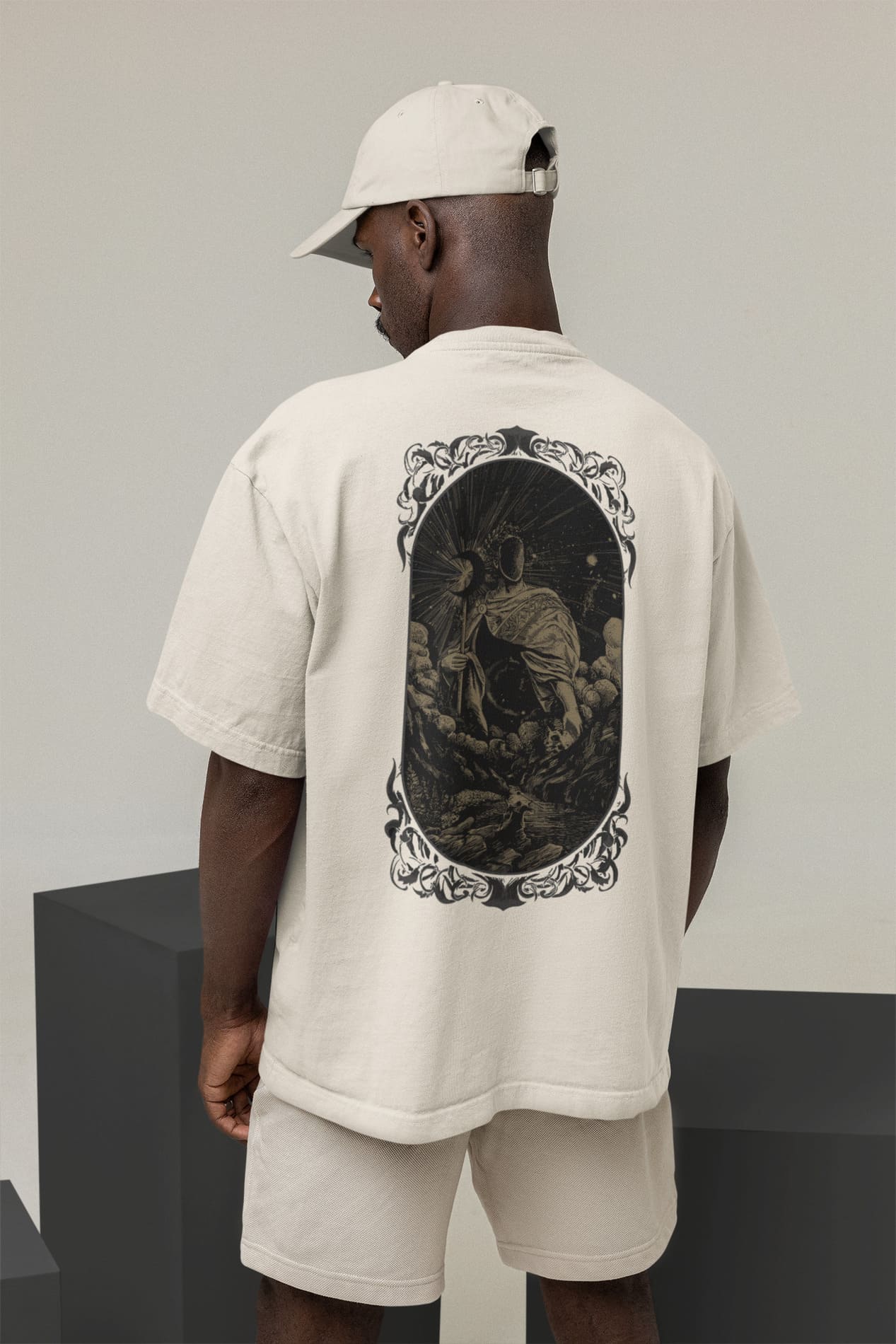 Camiseta Oversized Tshirt Ramello Tarot Final Universe