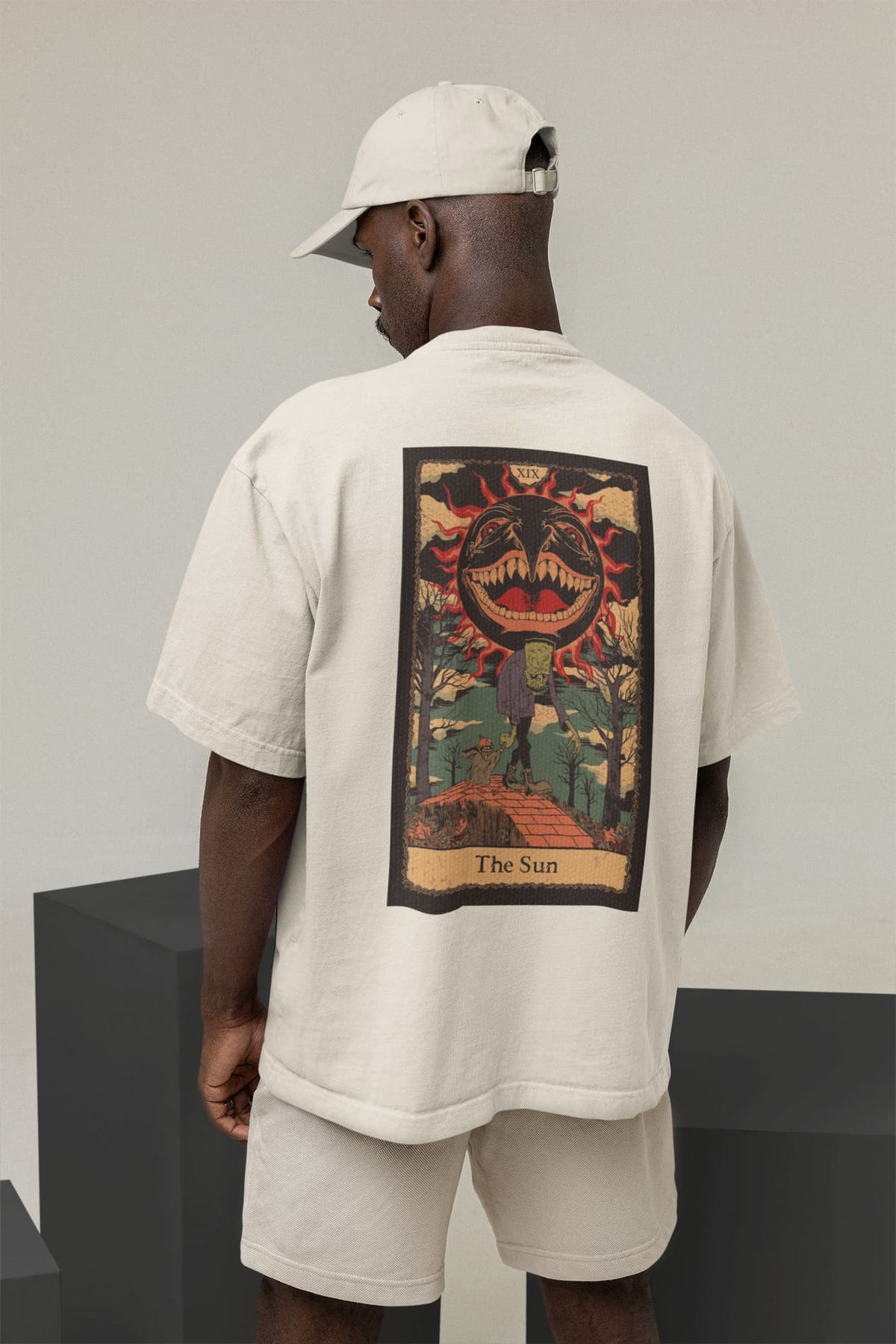 Camiseta Oversized Tshirt Ramello Tarot The Sun